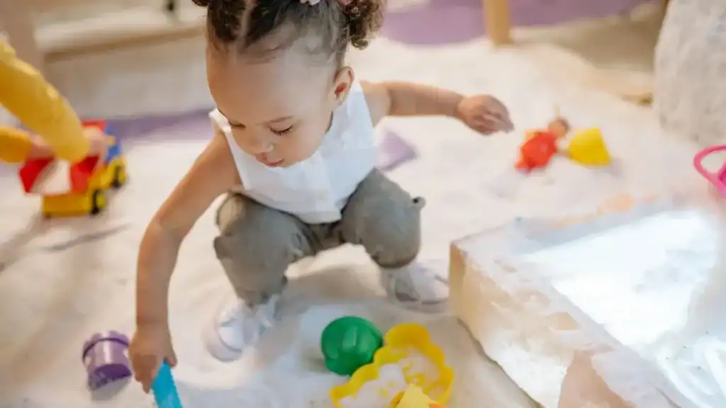hands-on-sensory-bin-activity-for-child-development